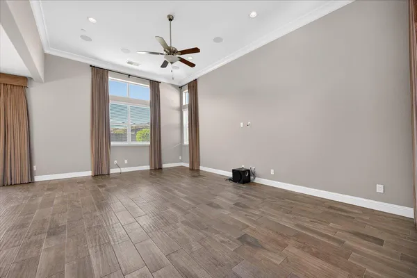 $549,000 | 1859 East Kroeker Avenue, Fresno, CA 93730