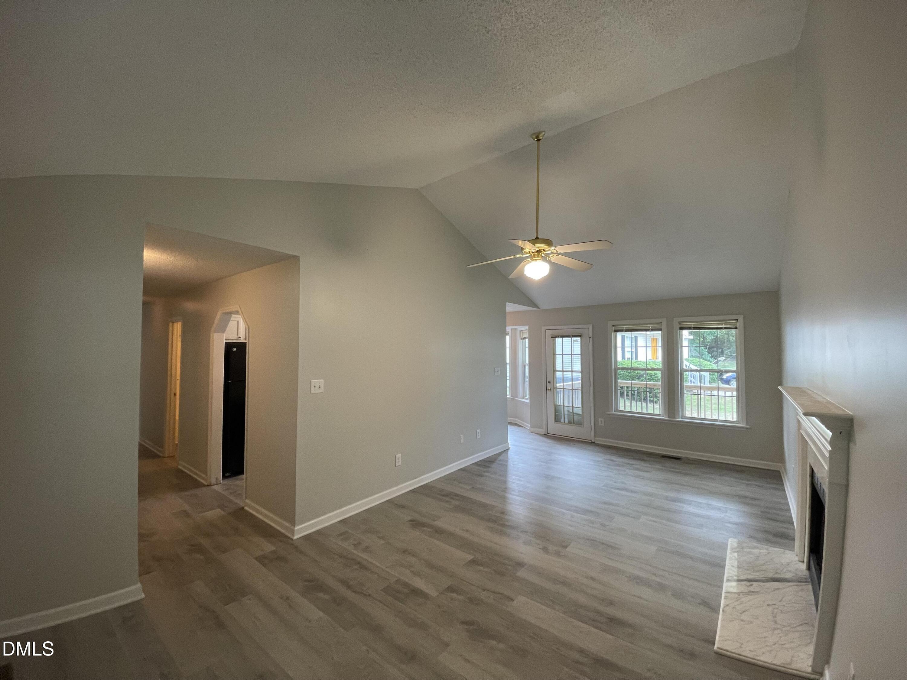 1008 Laurel Leaf Road Zebulon, NC 27597 - Photo 6 of 21 06_beyc6a0e26db41150