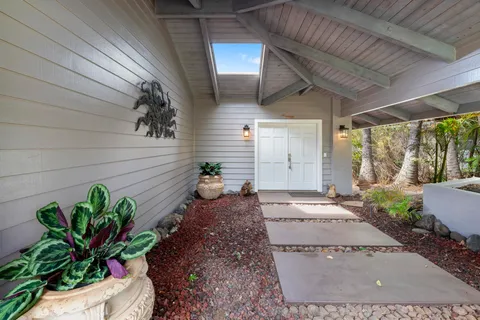 $1,999,000 | 53 Waikai Street, Kihei, HI 96753