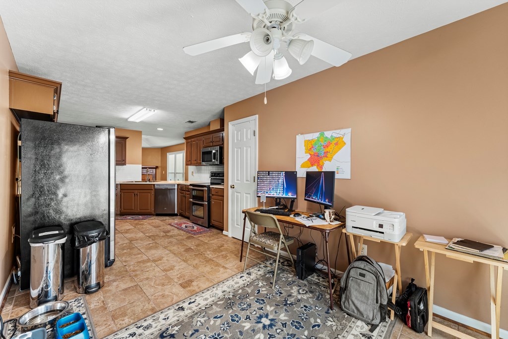 7172 Village Loop Columbus, GA 31904 - Photo 15 of 33 Breakfast/Dining Area