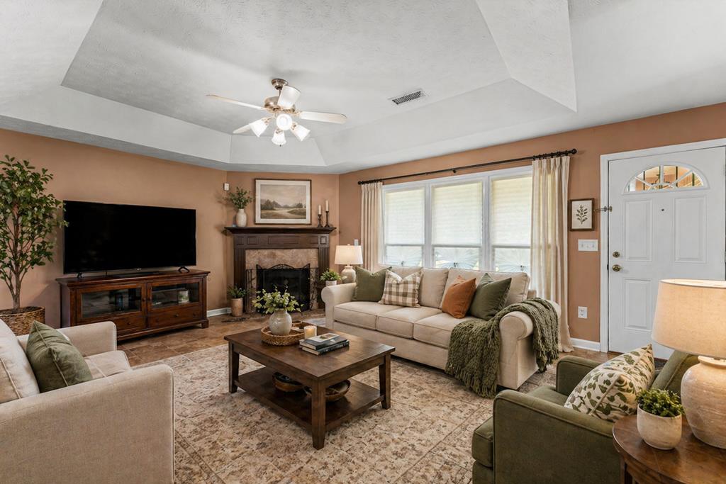 7172 Village Loop Columbus, GA 31904 - Photo 5 of 33 Virtually Staged Living Room