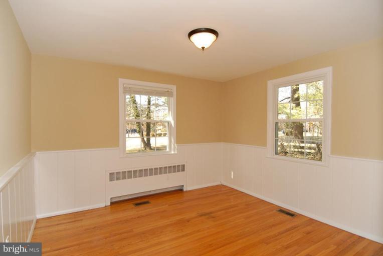 3613 Chatham Road Ellicott City, MD 21042 - Photo 12 of 20 Master Bedroom