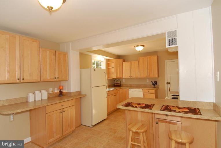 3613 Chatham Road Ellicott City, MD 21042 - Photo 8 of 20 Kitchen #2