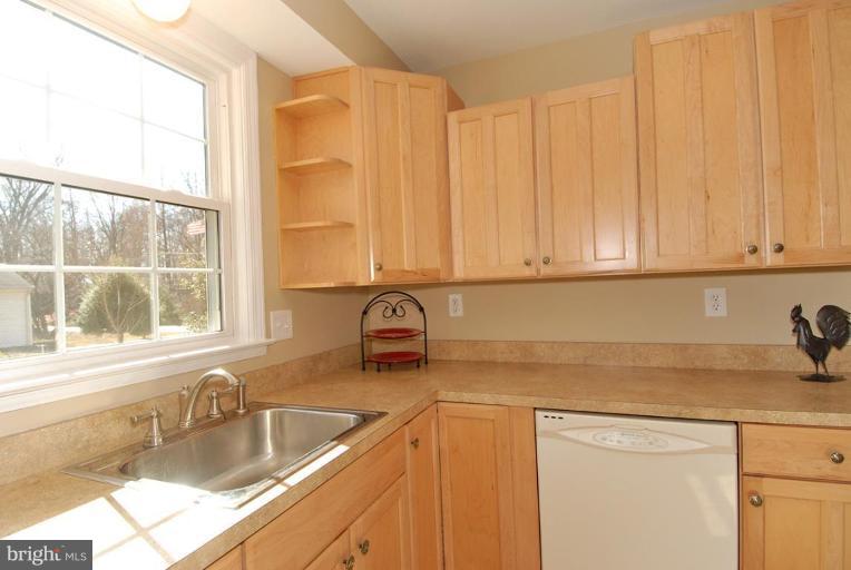 3613 Chatham Road Ellicott City, MD 21042 - Photo 9 of 20 Kitchen #3