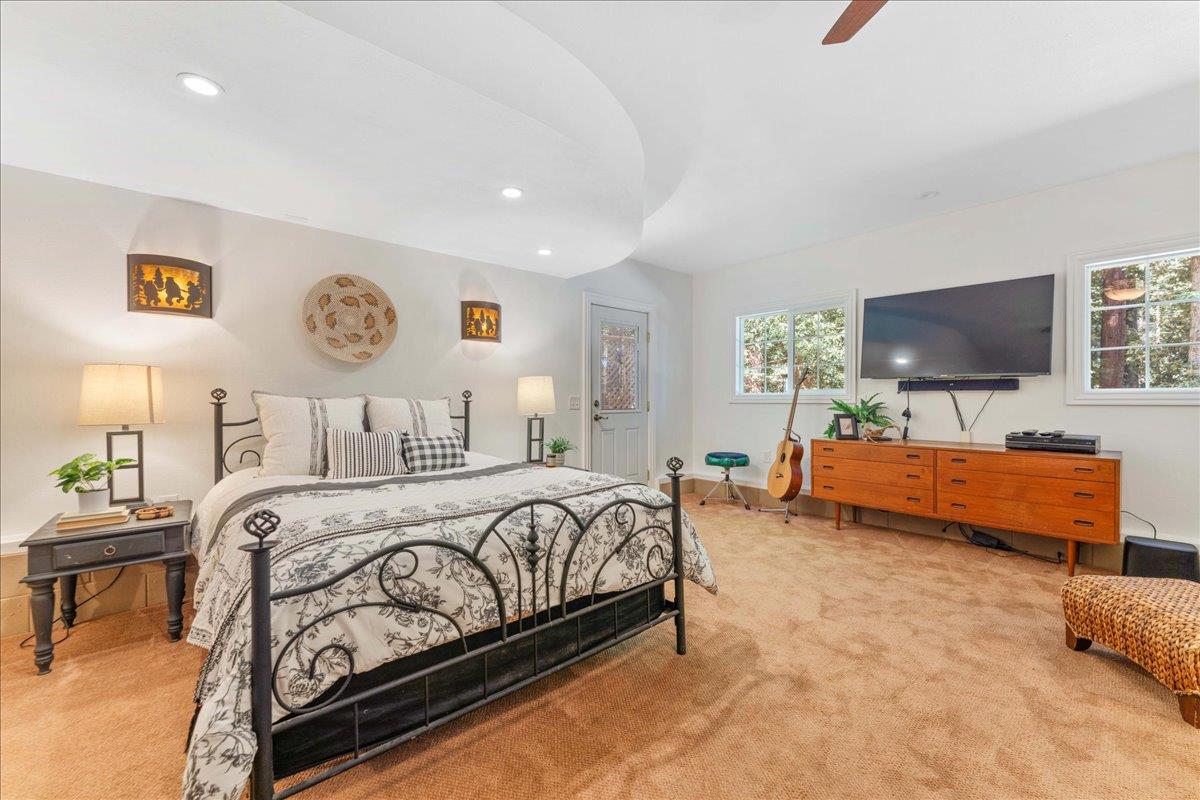 135 Sugar Valley Road Scotts Valley, CA 95066 - Photo 20 of 36 Gallery Image 20