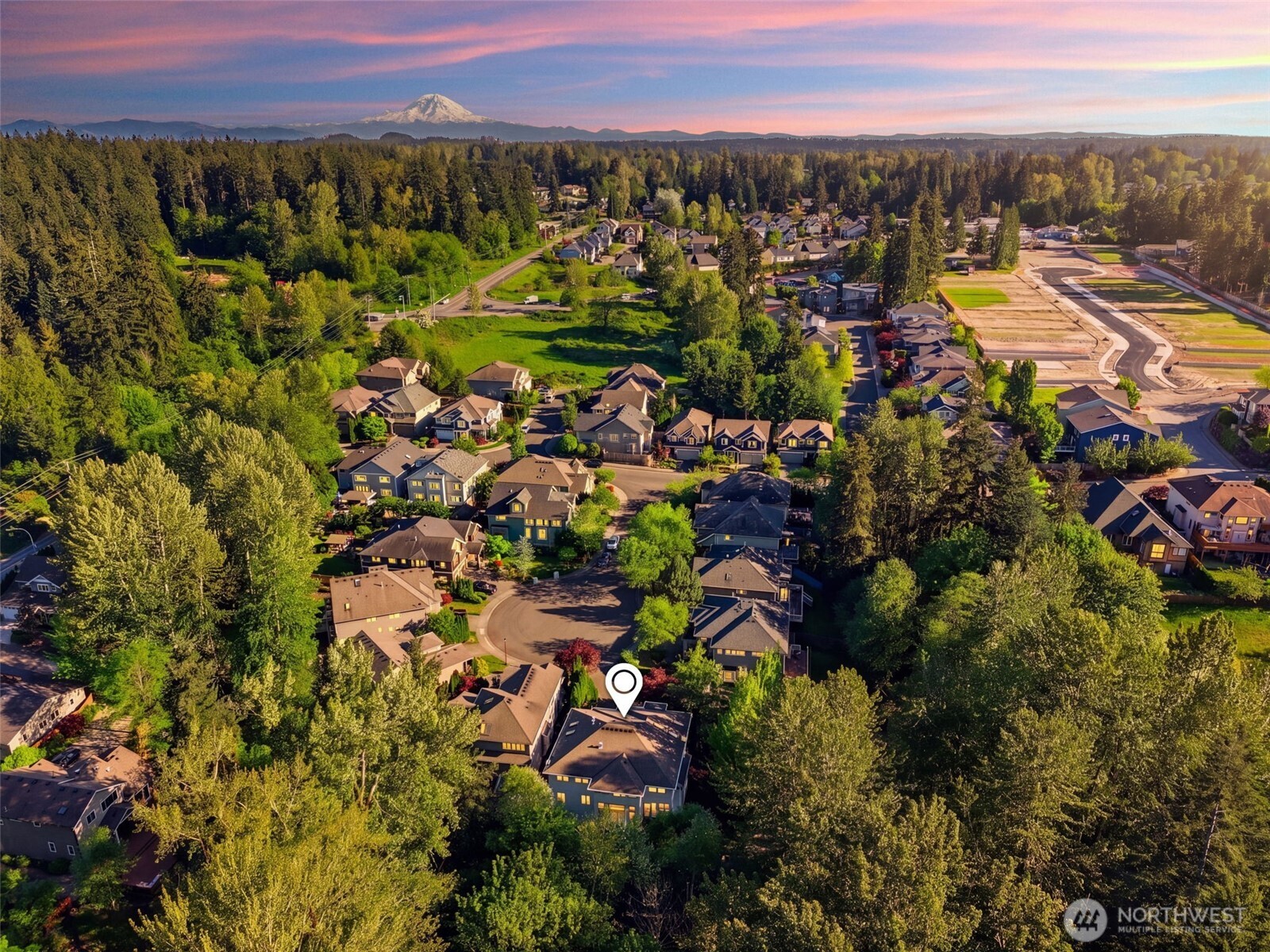 1737 Mt Baker Avenue Northeast Renton, WA 98059 - Photo 39 of 40 a view of a city