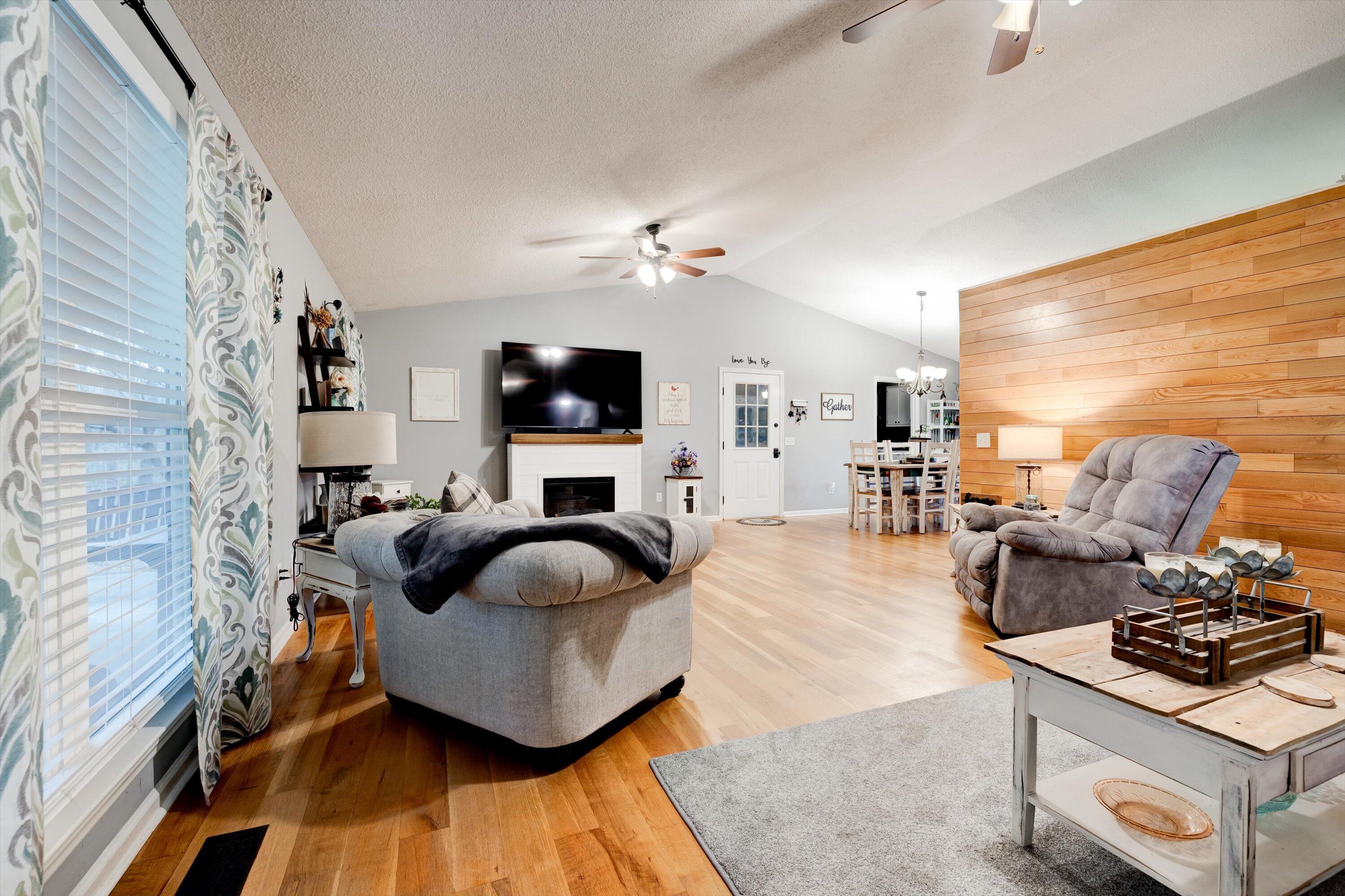 186 Jo Ann Drive Southeast Calhoun, GA 30701 - Photo 11 of 42 09-186 Jo Ann Dr SE-09