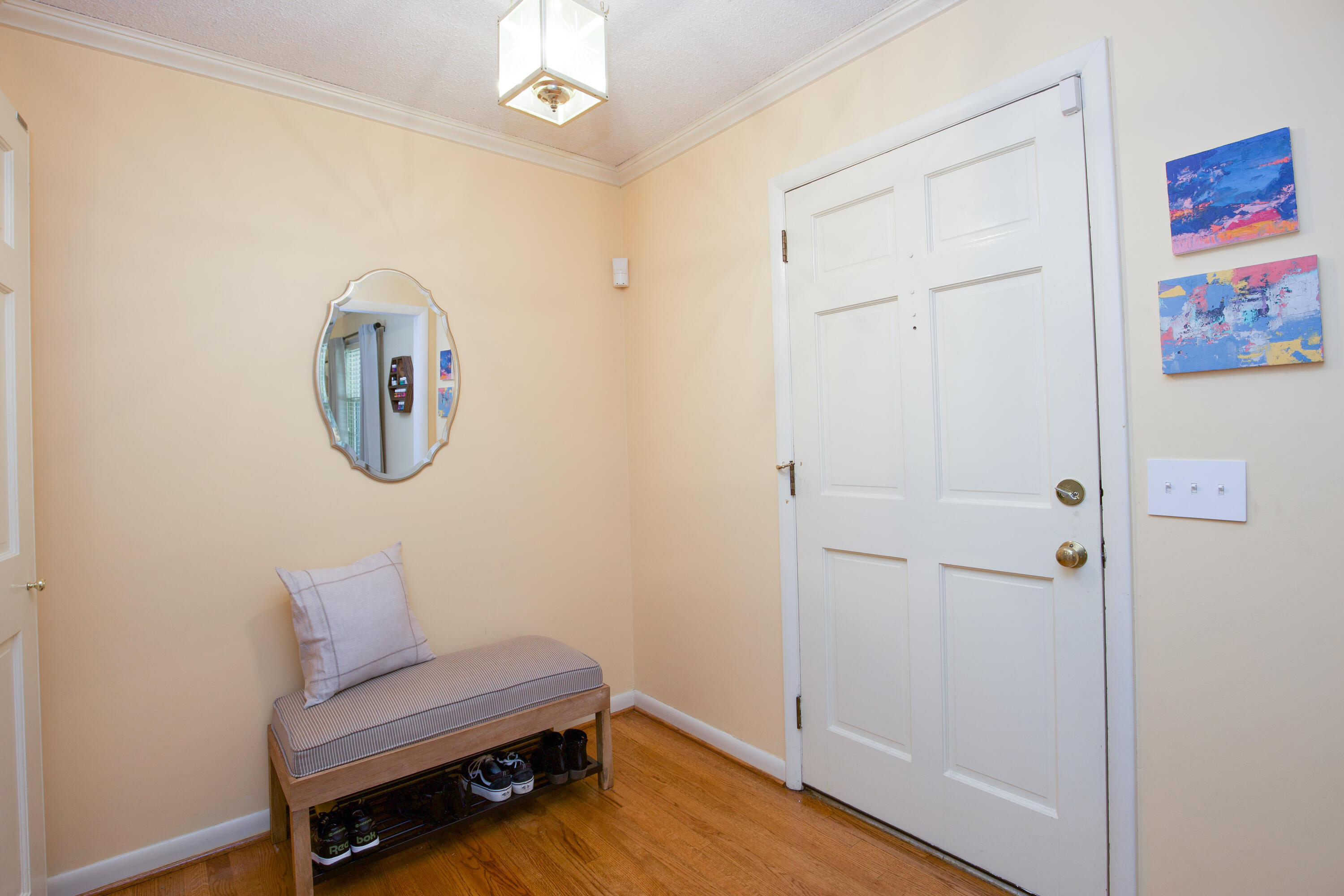 295 Cliff Road Southern Pines, NC 28387 - Photo 15 of 58 foyer