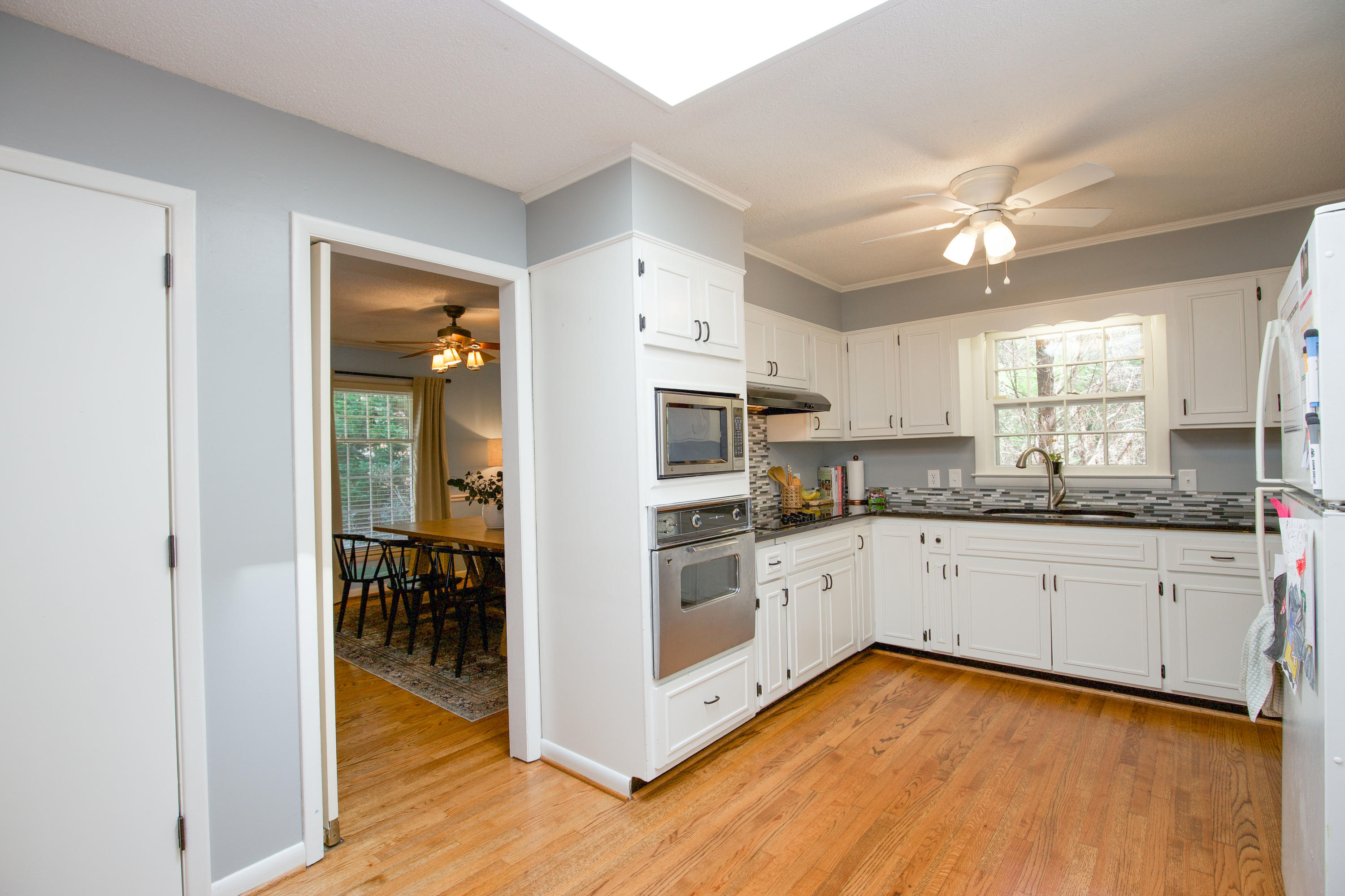 295 Cliff Road Southern Pines, NC 28387 - Photo 4 of 58 kitchen