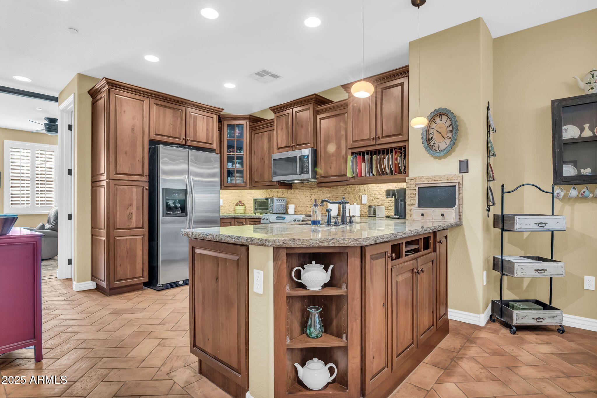 2458 East Roma Avenue Phoenix, AZ 85016 - Photo 11 of 26 Kitchen