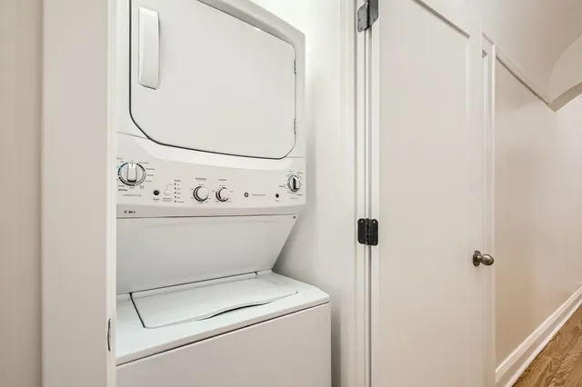 $624,900 | 6431 North Campbell Avenue, Chicago, IL 60645