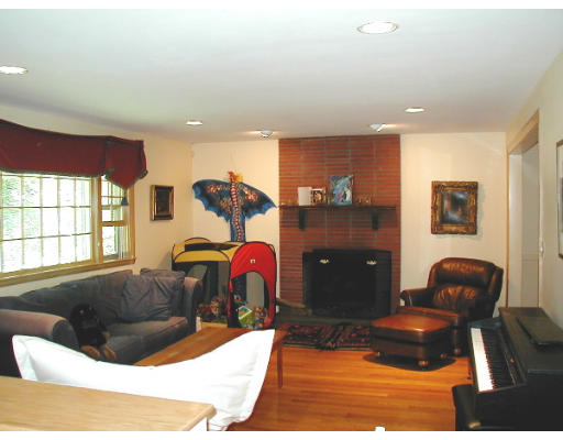 57 Bayberry Road Concord, MA 01742 - Photo 4 of 4 Gallery Image 4