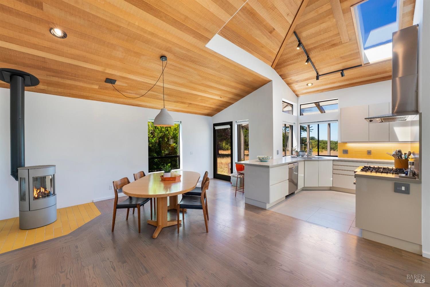 279 Grey Whale The Sea Ranch, CA 95497 - Photo 18 of 68