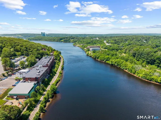 $179,000 | 68 Thermos Avenue, Unit 110A, Norwich, CT 06360