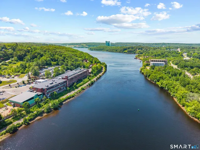 $179,000 | 68 Thermos Avenue, Unit 110A, Norwich, CT 06360