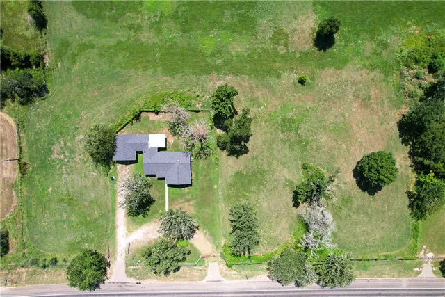 $279,000 | 21356 Highway 90, Sabinal, TX 78881