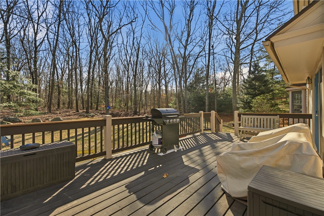 141 Laurel Ridge Lane North Kingstown, RI 02852 - Photo 30 of 35