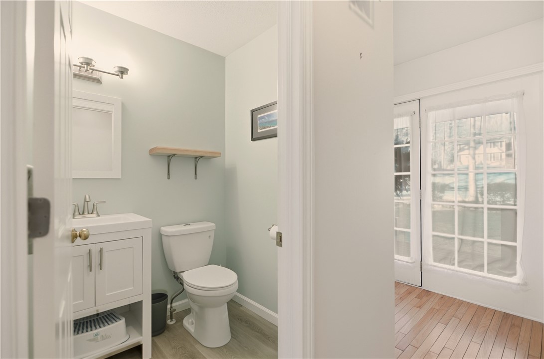 141 Laurel Ridge Lane North Kingstown, RI 02852 - Photo 3 of 35