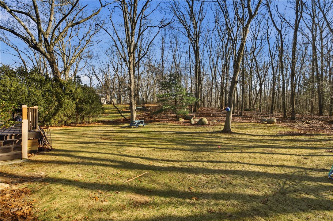 141 Laurel Ridge Lane North Kingstown, RI 02852 - Photo 31 of 35