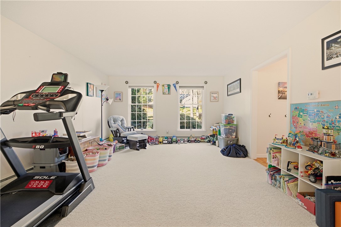 141 Laurel Ridge Lane North Kingstown, RI 02852 - Photo 4 of 35