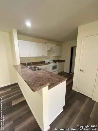 $1,350 | 5607 Lakebend W Drive, Unit 1, San Antonio, TX 78244