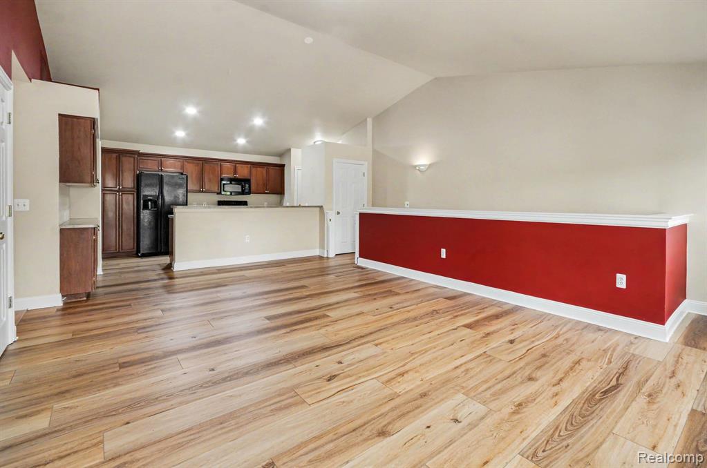 140 Paton Way Romeo, MI 48065 - Photo 4 of 26