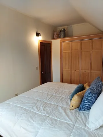 $1,500 | 131 School Street, Unit 2R, North Brookfield, MA 01535