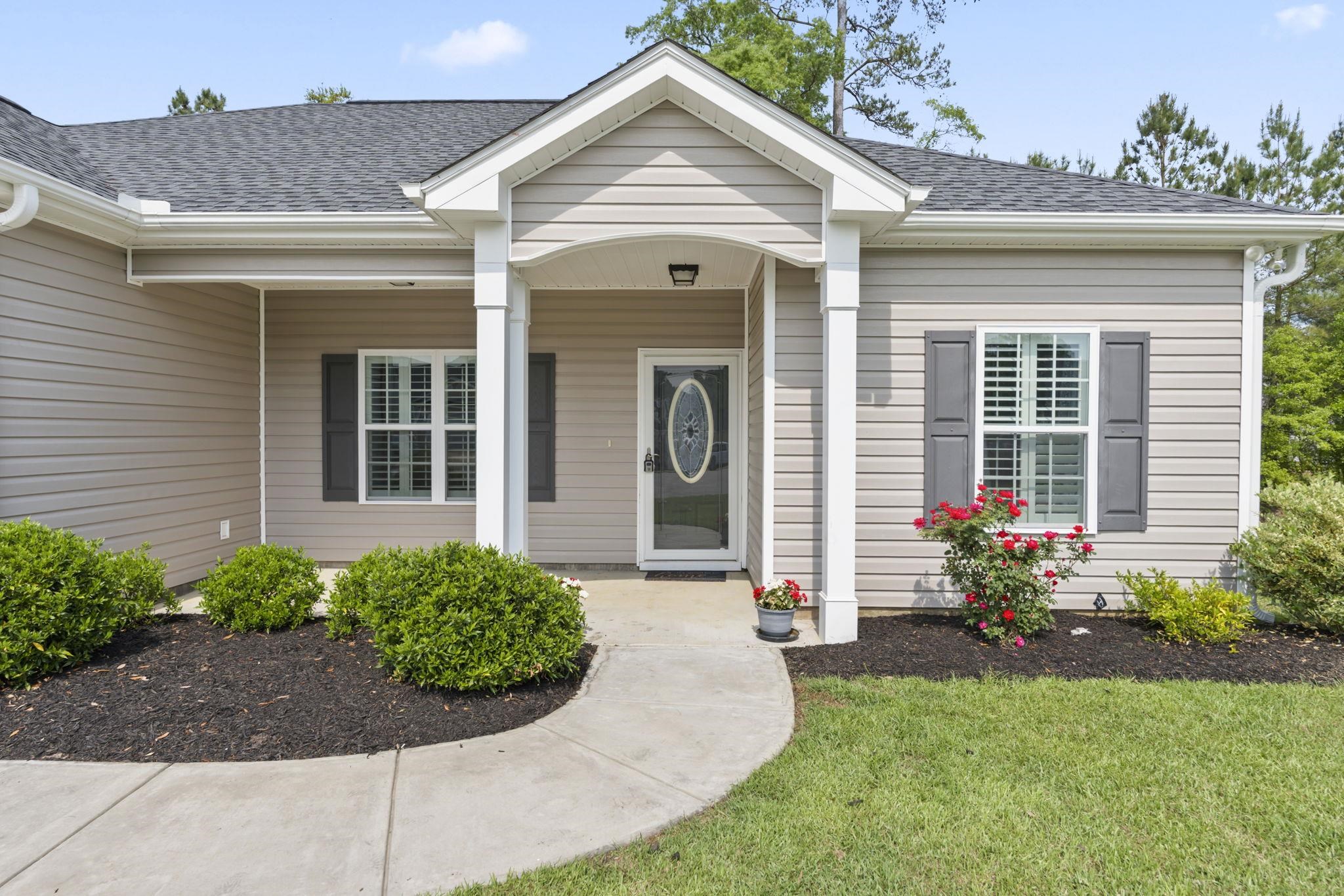 532 Whiddy Loop Conway, SC 29526 - Photo 2 of 38