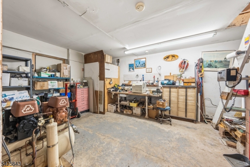528 Spring Street, Unit 3 Elizabeth, NJ 07201 - Photo 16 of 18