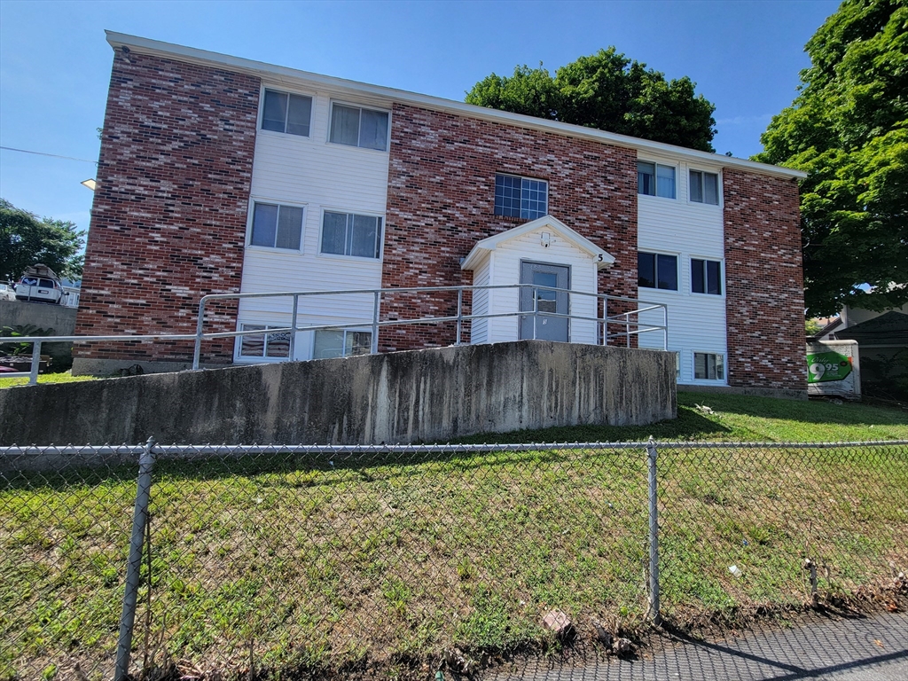 5 Lenox Street, Unit 4 Lowell, MA 01852 - Photo 1 of 34