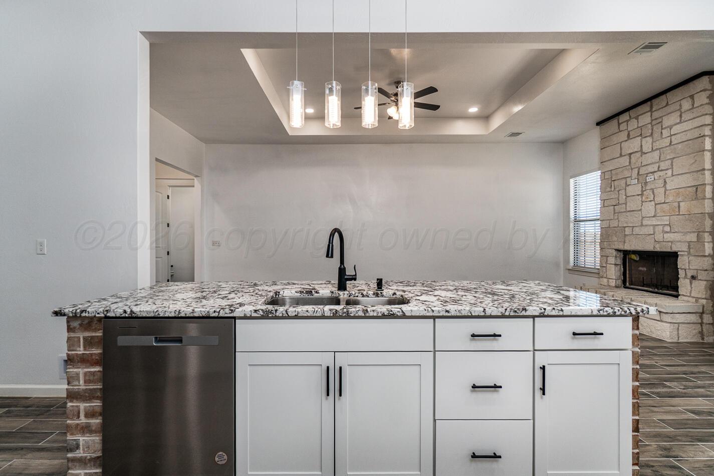 13633 Ariana Road Amarillo, TX 79124 - Photo 18 of 42 Kitchen Island