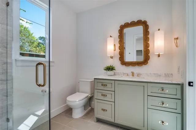 $15,000 | 9233 East Lake Highlands Drive, Dallas, TX 75218