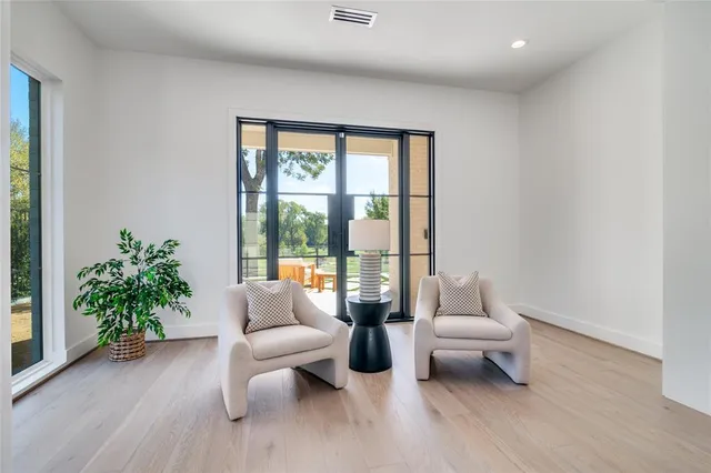 $15,000 | 9233 East Lake Highlands Drive, Dallas, TX 75218