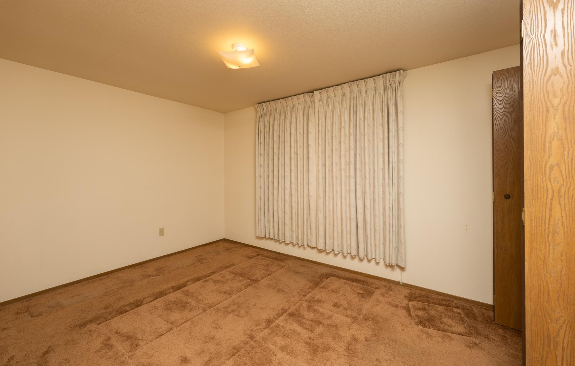 7315 North Adams Road Spokane, WA 99217 - Photo 13 of 28