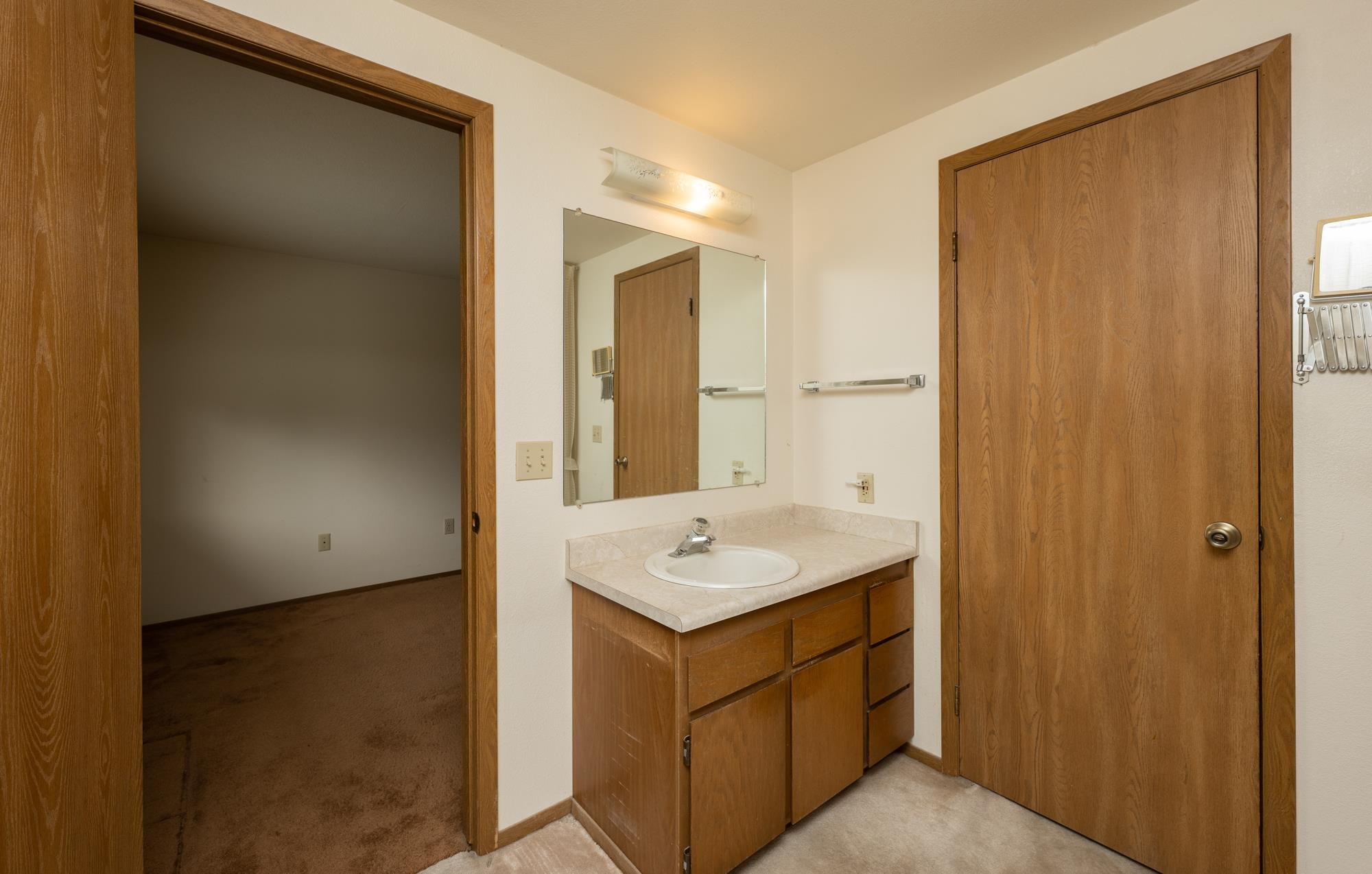 7315 North Adams Road Spokane, WA 99217 - Photo 17 of 28
