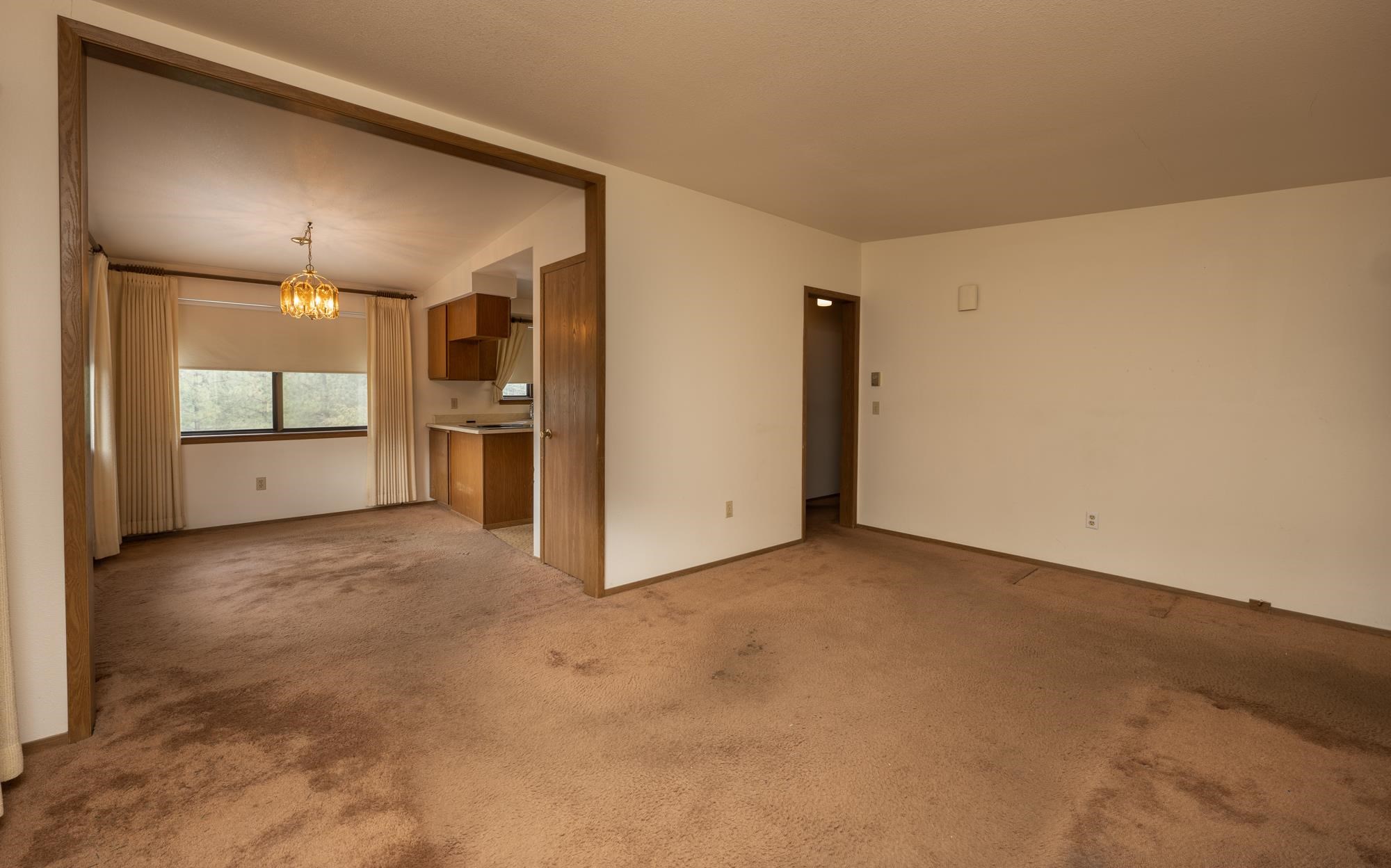 7315 North Adams Road Spokane, WA 99217 - Photo 5 of 28