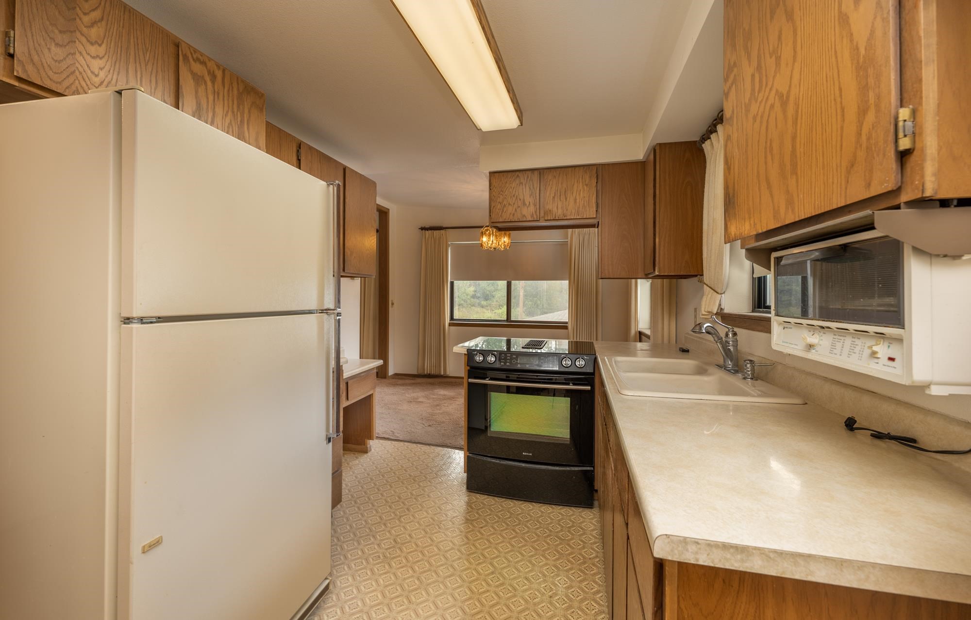 7315 North Adams Road Spokane, WA 99217 - Photo 10 of 28
