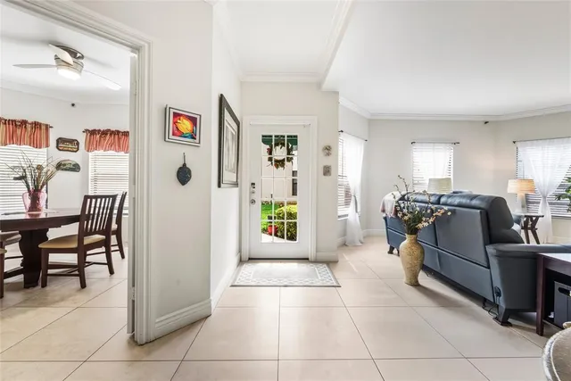 $399,900 | 6606 Villa Sonrisa Drive, Unit 910, Boca Raton, FL 33433