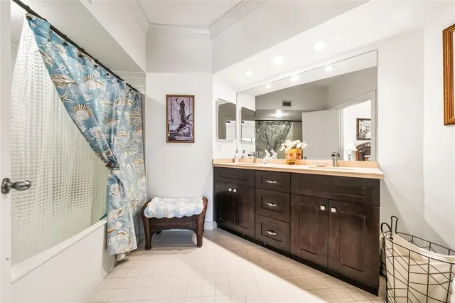 $399,900 | 6606 Villa Sonrisa Drive, Unit 910, Boca Raton, FL 33433