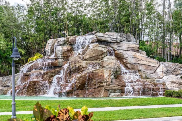 $399,900 | 6606 Villa Sonrisa Drive, Unit 910, Boca Raton, FL 33433