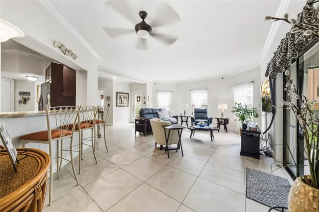 $399,900 | 6606 Villa Sonrisa Drive, Unit 910, Boca Raton, FL 33433
