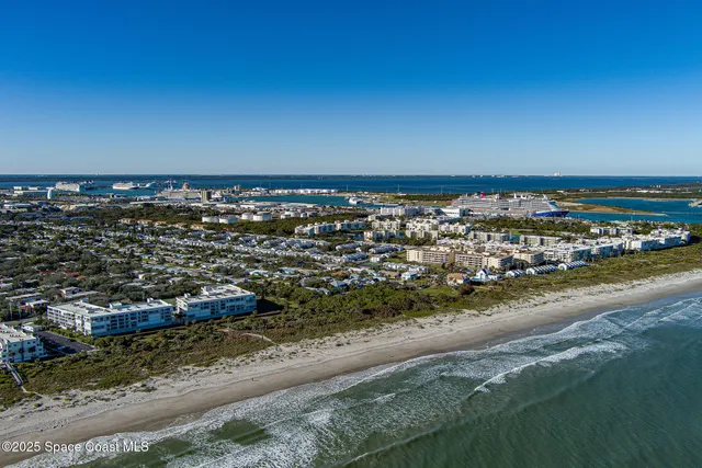 $900,000 | 465 Jackson Avenue, Cape Canaveral, FL 32920