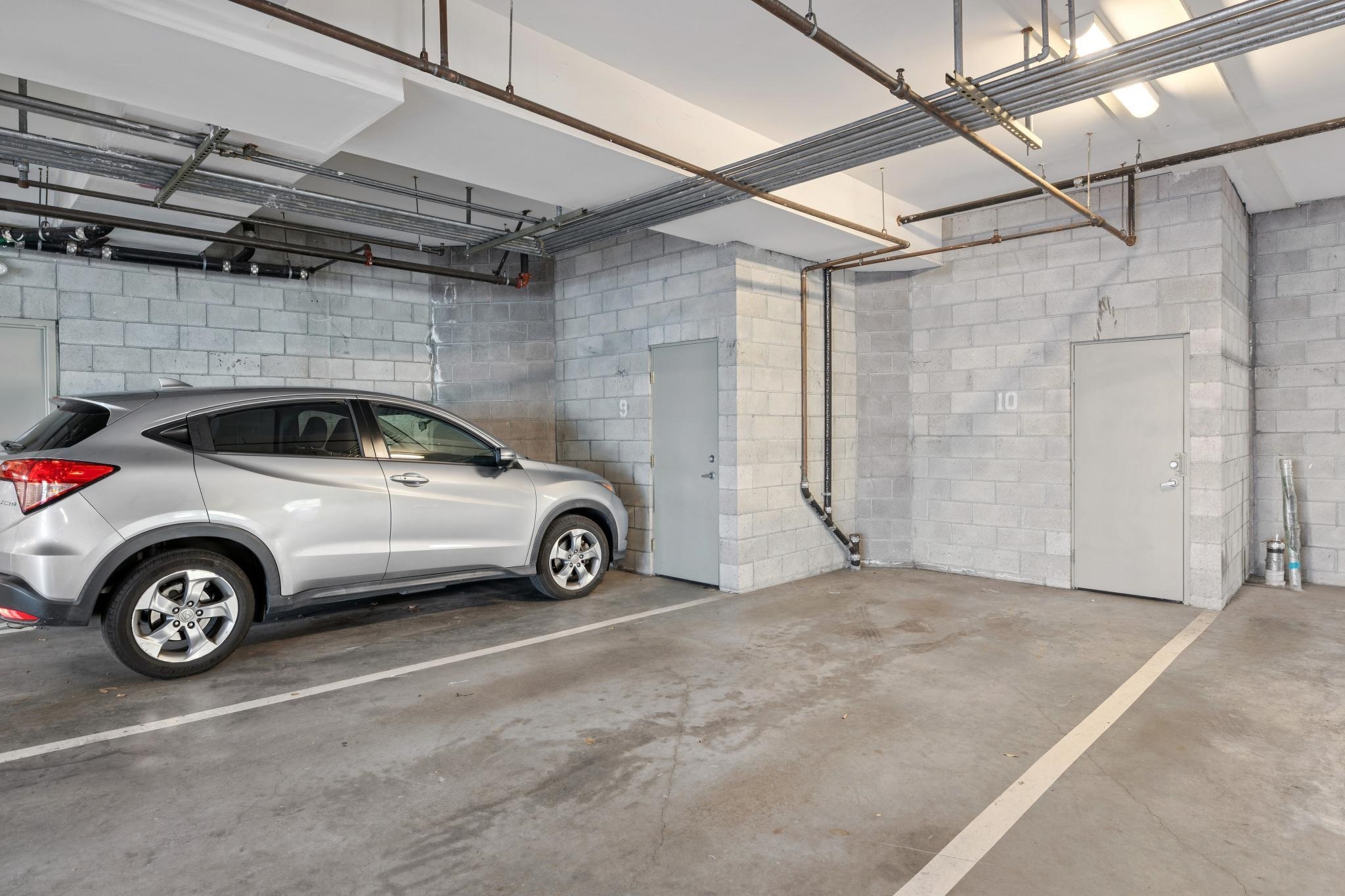 675 8th Street, Unit 10 Oakland, CA 94607 - Photo 30 of 40 a view of a car in a garage