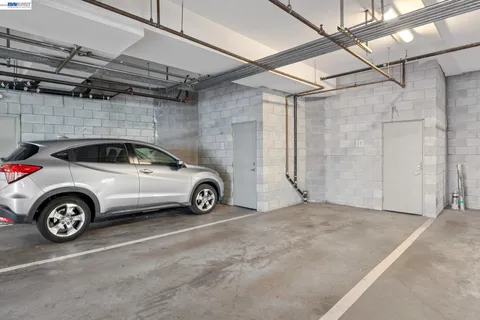 $349,000 | 675 8th Street, Unit 10, Oakland, CA 94607