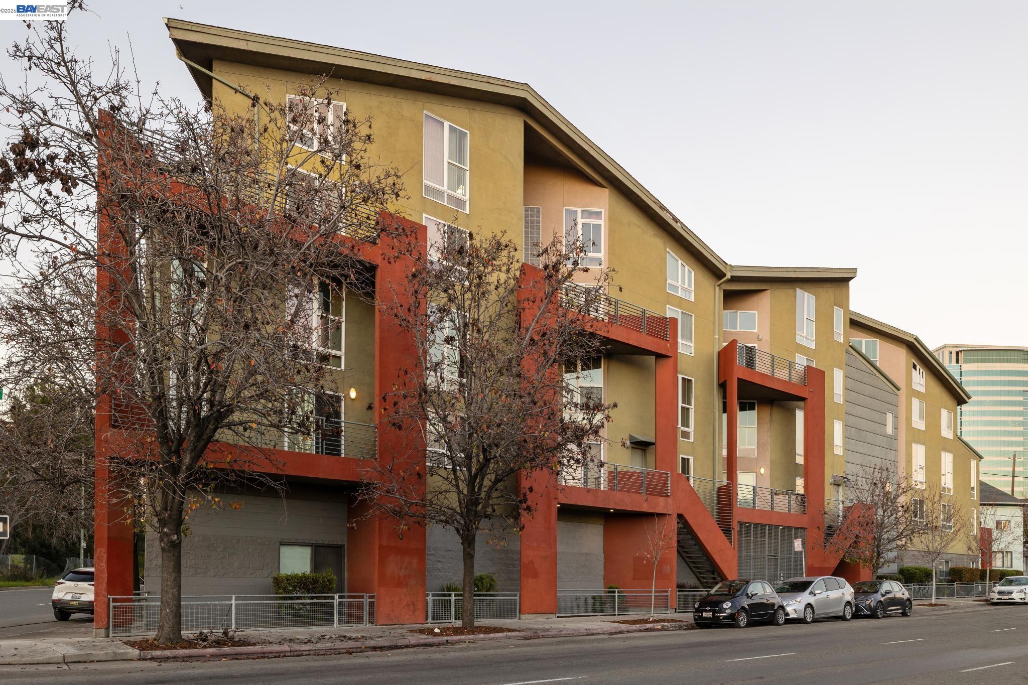 675 8th Street, Unit 10 Oakland, CA 94607 - Photo 33 of 40