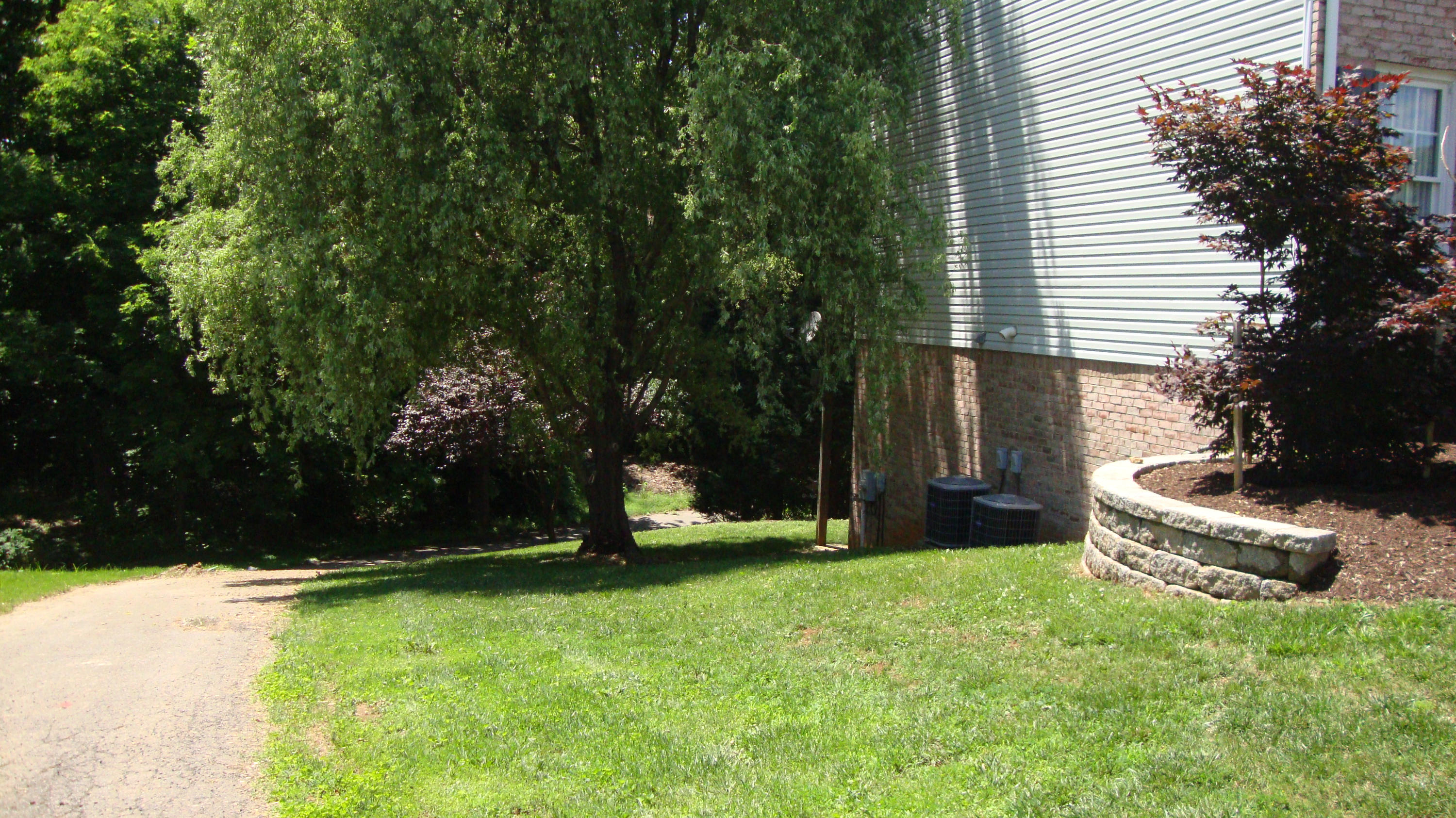 1909 Millbridge Road Salem, VA 24153 - Photo 38 of 64 DSC05012