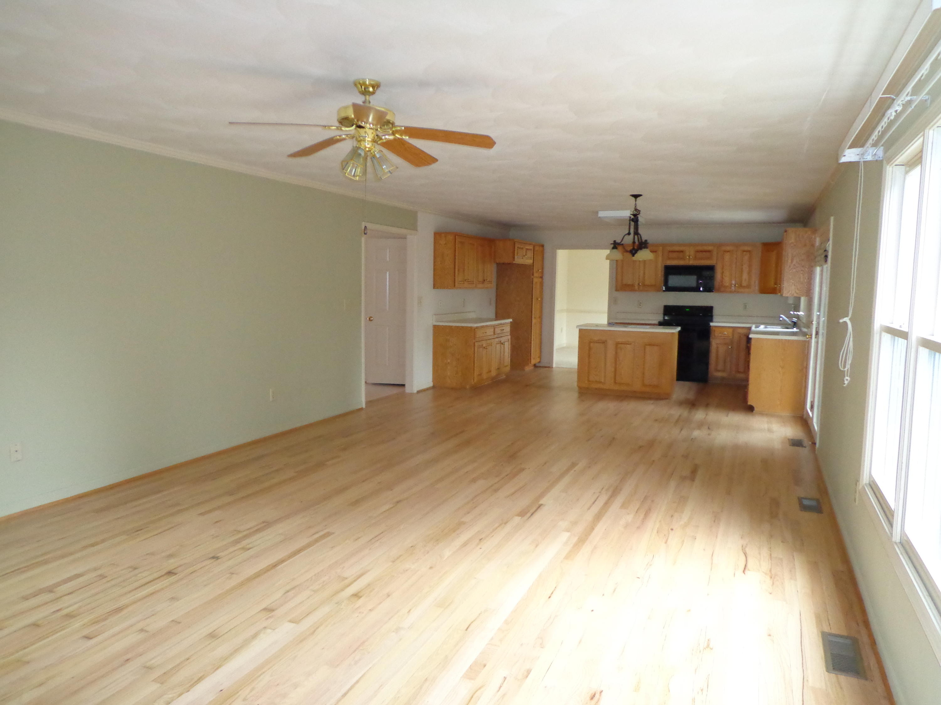 1909 Millbridge Road Salem, VA 24153 - Photo 47 of 64 DSC00793.JPG