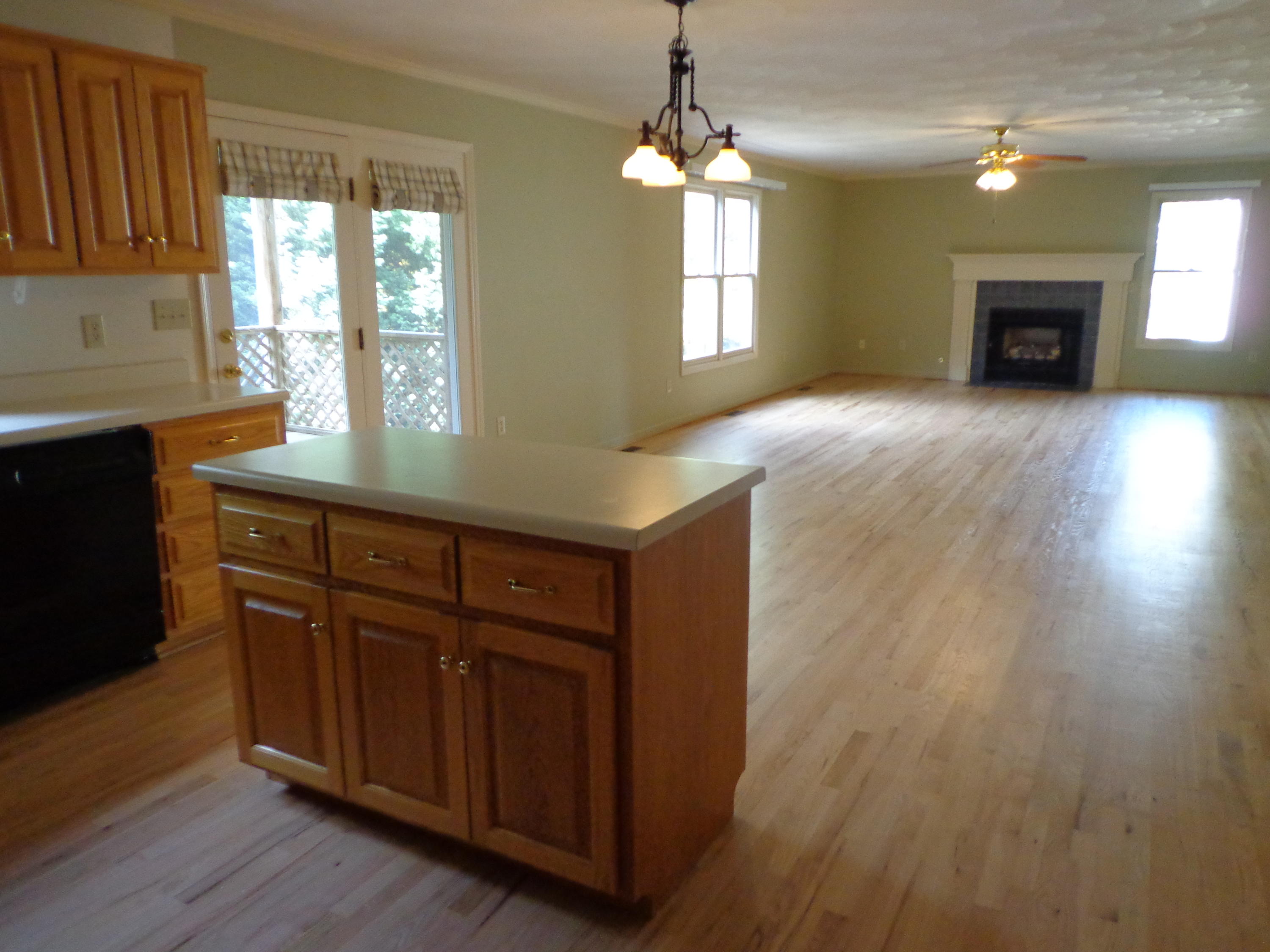 1909 Millbridge Road Salem, VA 24153 - Photo 7 of 64 DSC04949