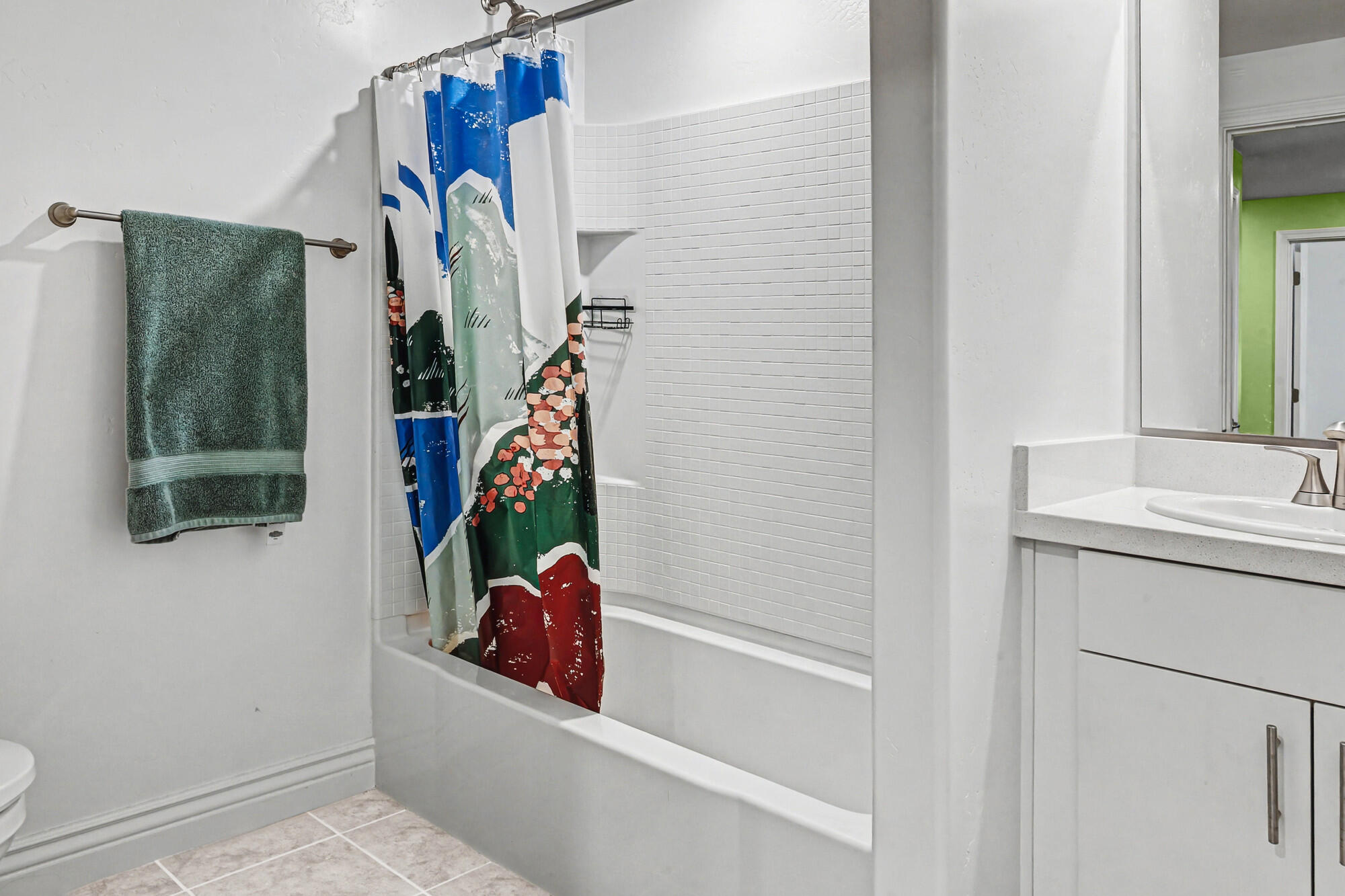 925 Madonna Road, Unit 101 San Luis Obispo, CA 93405 - Photo 17 of 28 Secondary Bath