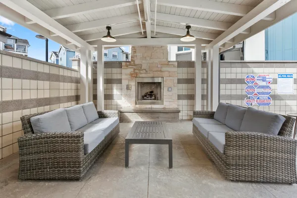 $659,000 | 925 Madonna Road, Unit 101, San Luis Obispo, CA 93405